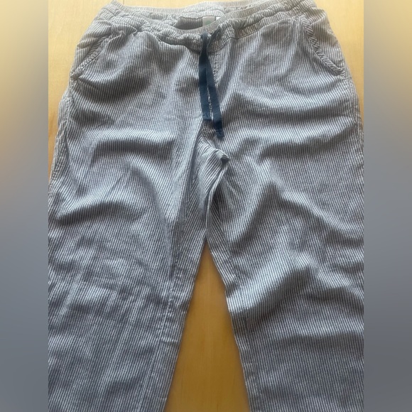 Aventura navy striped pull-on Breeze Pant. Drawstring, front standard rise. - Picture 3 of 10